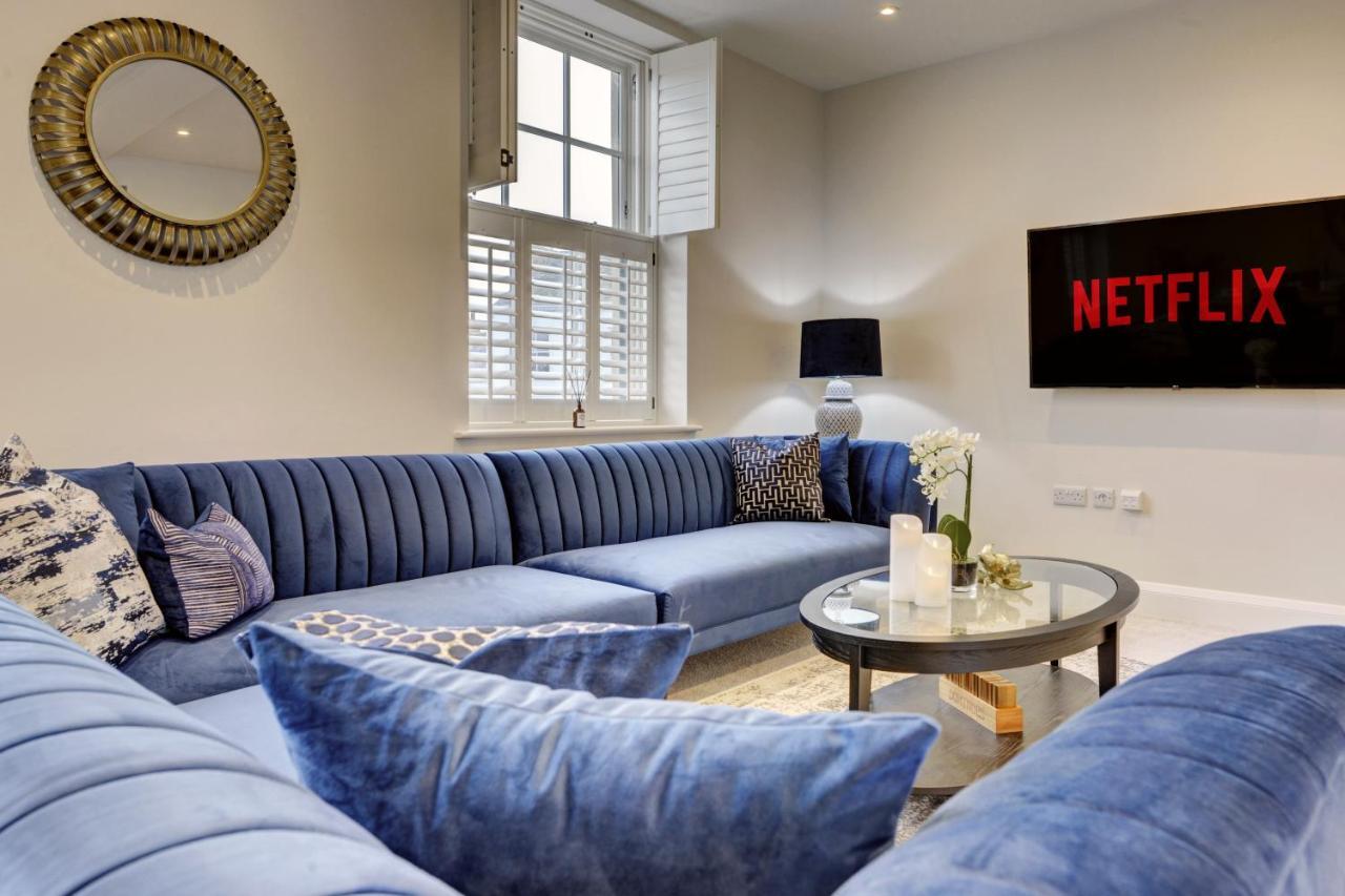 The Penthouse - Allocated Parking With City Views Ripon Eksteriør bilde